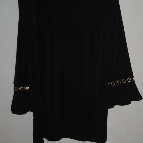Susan Graver Tunic Top with Grommets in Black Size Small - Picture 4 of 7